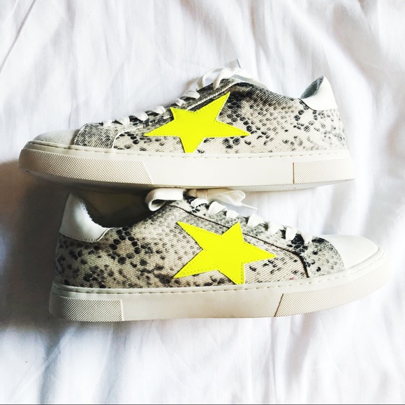 Steve Madden Ramsey Low-Top Snakeskin Sneakers - Picture 8 of 13